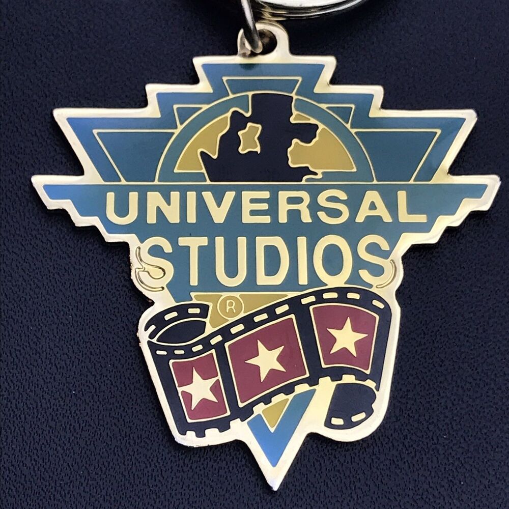 Universal Studios Gold Tone Keychain Key Fob Ring  Hollywood Movie Studio CA LA